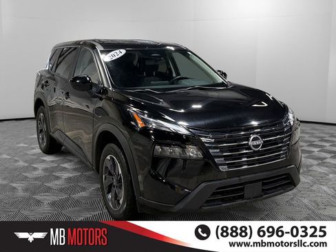 Used 2024 Nissan Rogue SV AWD/4WD image 1