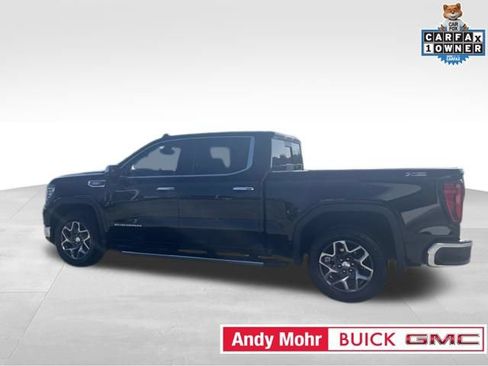 Used 2023 GMC Sierra 1500 SLT w/ SLT Convenience Package AWD/4WD image 11