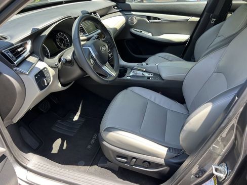 Used 2023 INFINITI QX50 Luxe FWD image 7