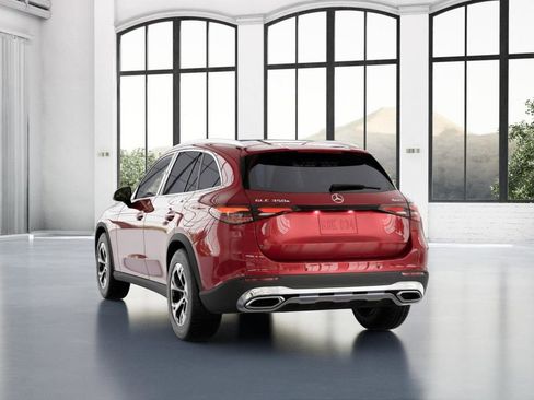 New 2025 Mercedes-Benz GLC 350e GLC 350e image 27