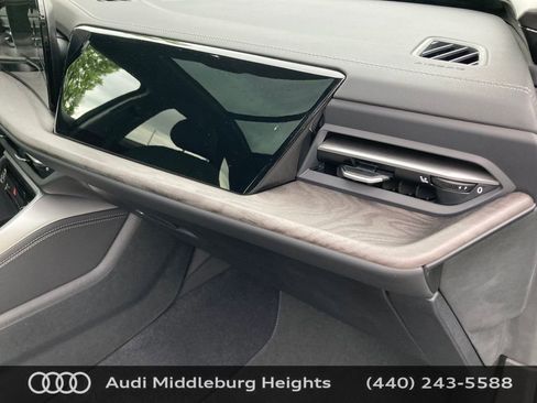 Certified 2025 Audi Q5 Sportback 2.0T Premium Plus w/ Premium Plus image 25