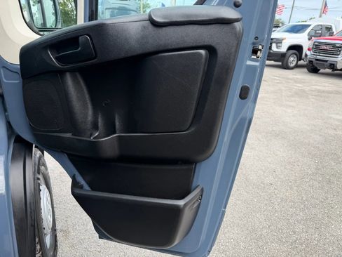 Used 2021 RAM ProMaster 3500 FWD image 16