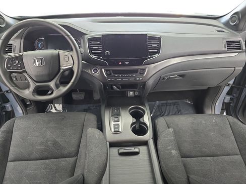 Certified 2022 Honda Pilot Sport image 9