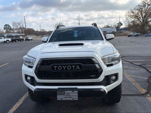 Used 2016 Toyota Tacoma SR5 image 40