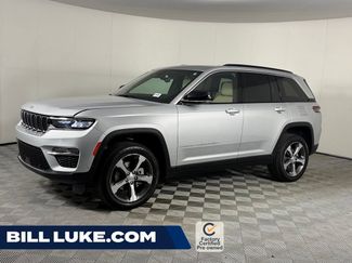 Certified 2025 Jeep Grand Cherokee Limited w/ Luxury Tech Group II RWD video 1