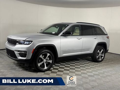 Certified 2025 Jeep Grand Cherokee Limited w/ Luxury Tech Group II RWD image 1