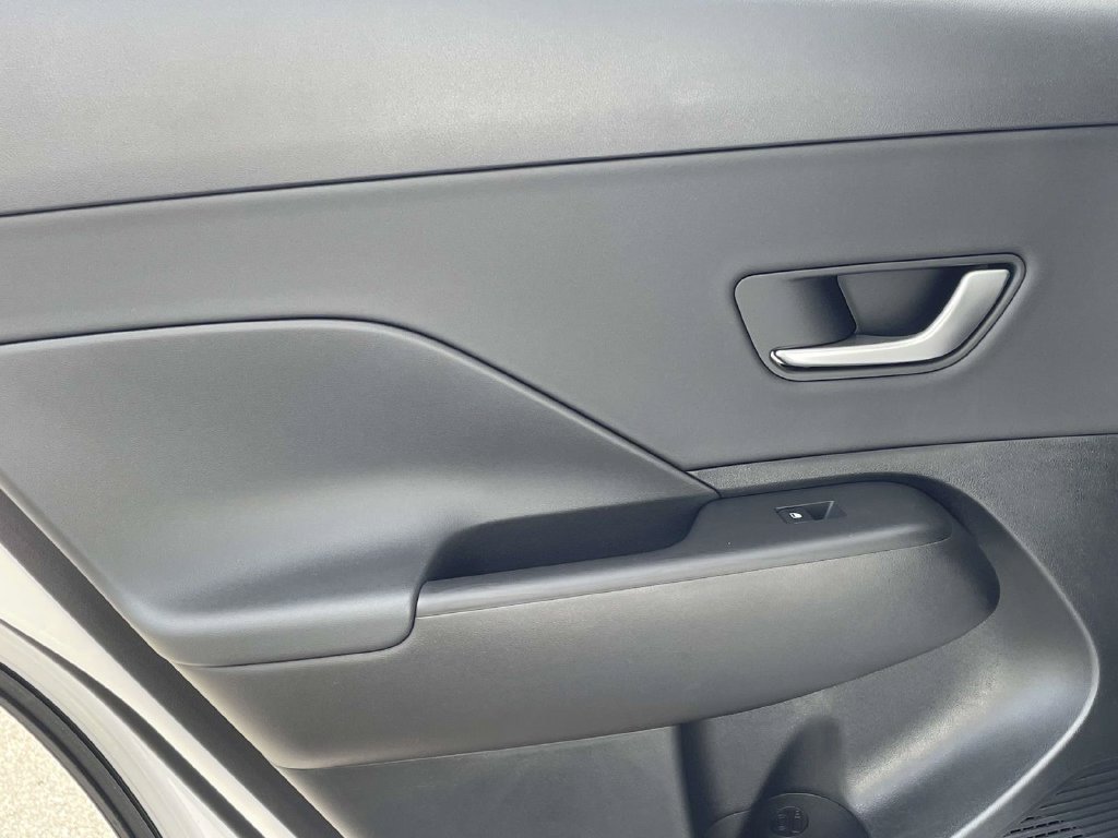 New 2026 Hyundai Kona SEL Premium AWD/4WD image 9