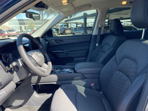 New 2026 Nissan Pathfinder SV AWD/4WD image 35