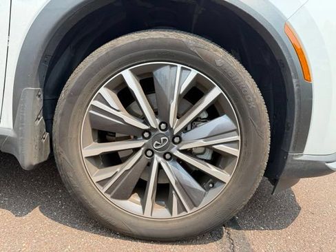 Certified 2026 INFINITI QX60 Luxe w/ Cargo Package AWD/4WD image 23