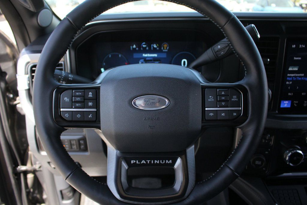 Used 2026 Ford F450 Platinum w/ FX4 Off-Road Package AWD/4WD image 11