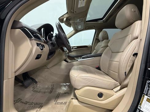 Used 2014 Mercedes-Benz ML 350 4MATIC w/ Premium 1 Package image 14