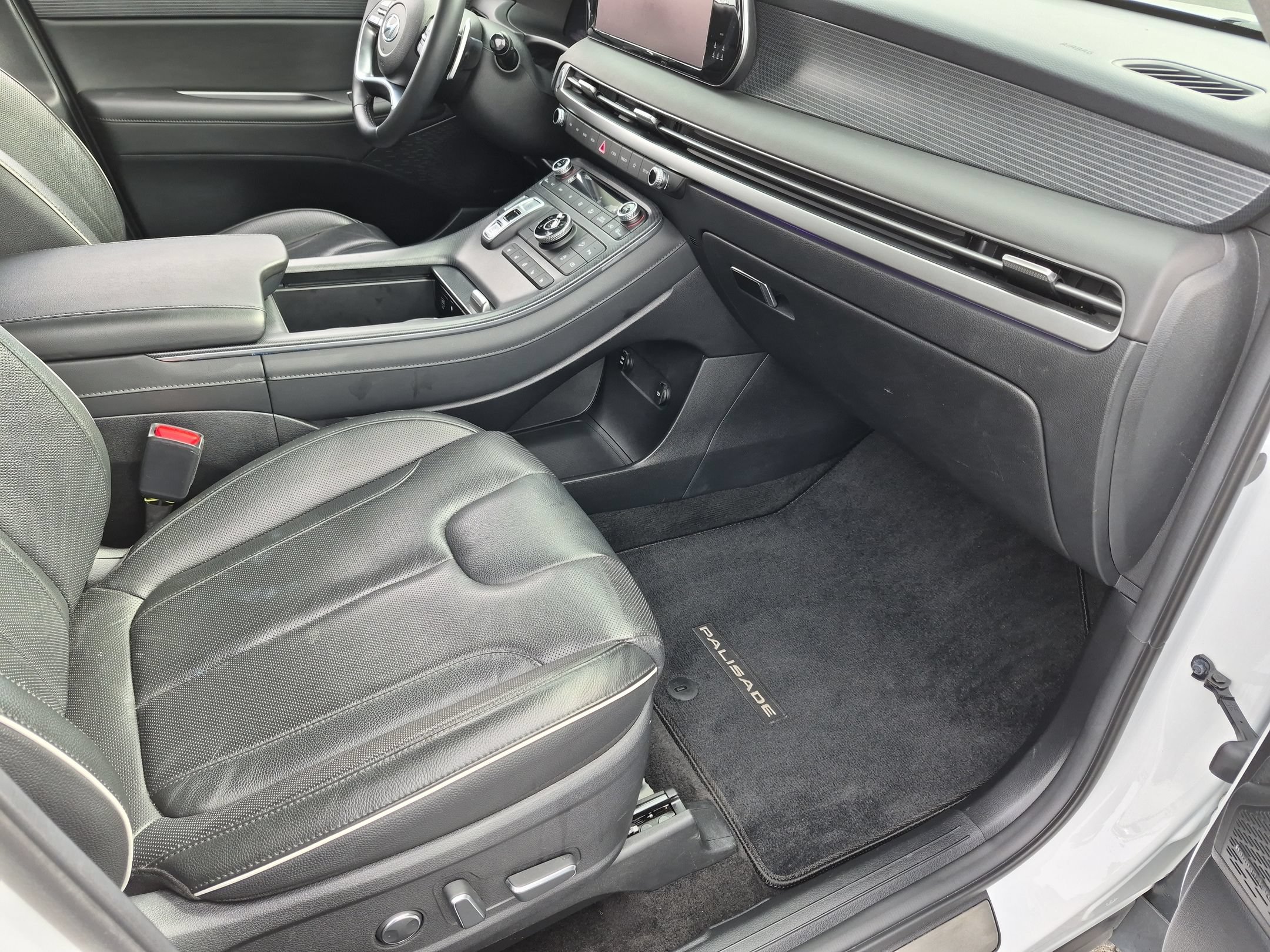 Used 2025 Hyundai Palisade Limited AWD/4WD image 37