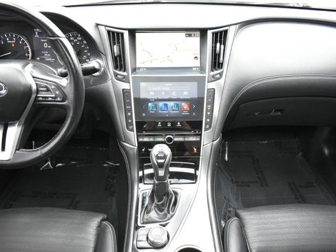 Used 2020 INFINITI Q50 Edition 30 w/ All Weather Package AWD/4WD image 19