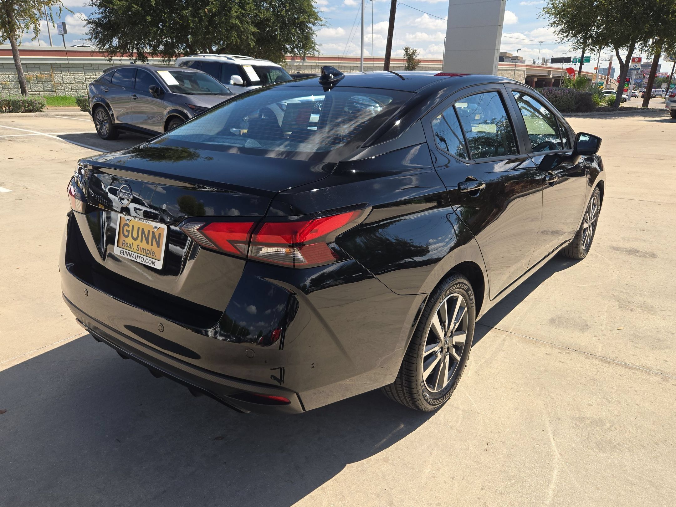 Certified 2025 Nissan Versa SV FWD image 3