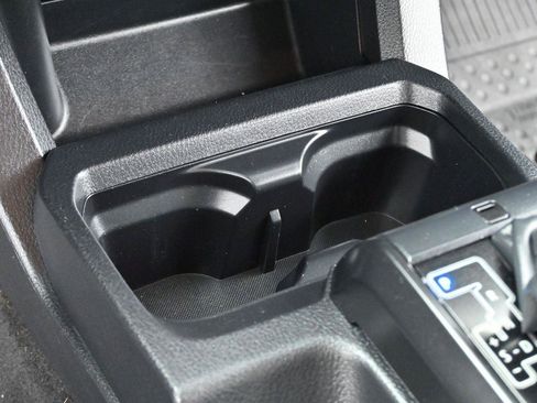 Used 2019 Toyota Tacoma SR w/ SR Convenience Package AWD/4WD image 26
