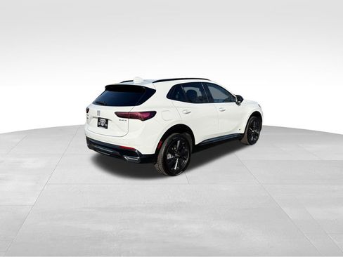 Used 2024 Buick Envision Sport Touring image 7