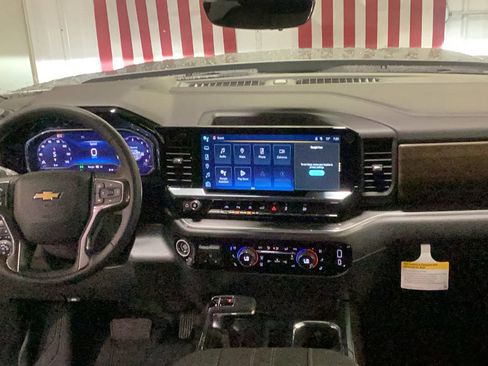 New 2025 Chevrolet Silverado 1500 High Country w/ High Country Premium Package image 10