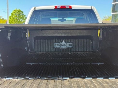 Used 2019 Chevrolet Silverado 2500 LT w/ LT Convenience Package AWD/4WD image 9