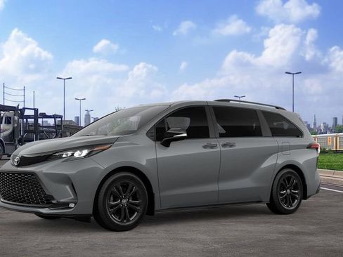 New 2026 Toyota Sienna XSE AWD/4WD image 2
