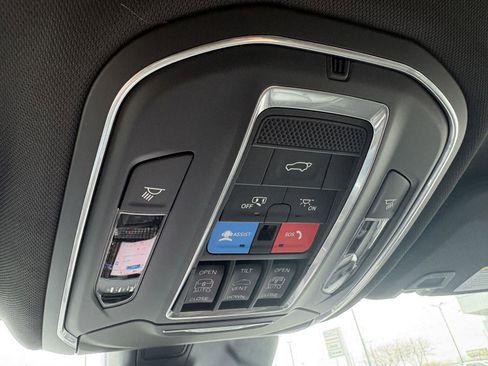 New 2026 Jeep Grand Cherokee L Limited image 19