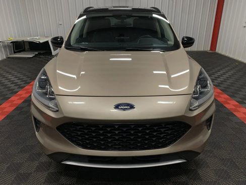 Used 2020 Ford Escape SE Sport image 7