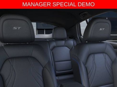 Used 2026 Buick Envista Sport Touring w/ Convenience I Package FWD image 24