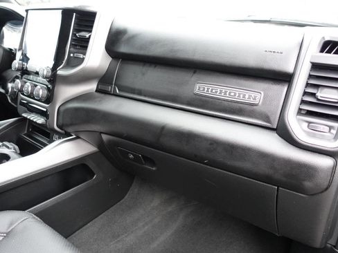 Used 2022 RAM 1500 Big Horn AWD/4WD image 36