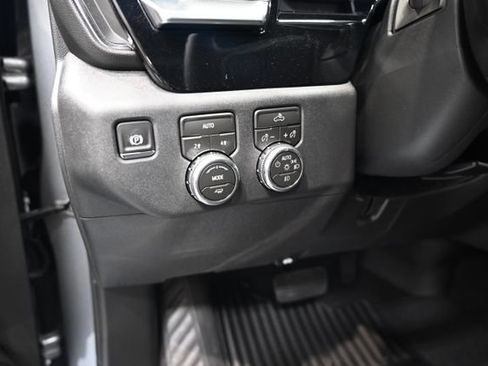 New 2026 GMC Sierra 1500 Elevation AWD/4WD image 25