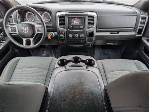 Used 2024 RAM 1500 Classic Warlock image 15