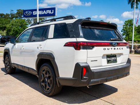 New 2026 Subaru Outback Limited AWD/4WD image 4