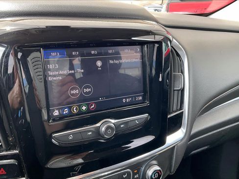 Used 2020 Chevrolet Traverse LS w/ LPO, Blackout Package FWD image 32