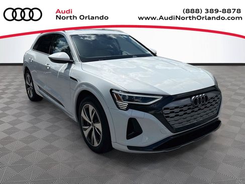 Certified 2024 Audi Q8 e-tron Premium Plus AWD/4WD image 1
