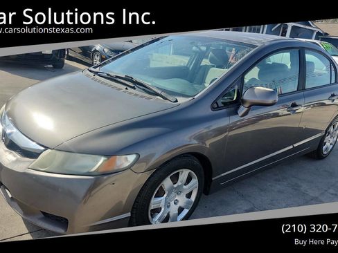 Used 2010 Honda Civic LX image 1