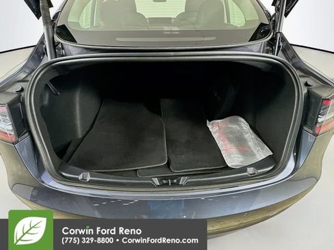 Used 2022 Tesla Model 3 Long Range AWD/4WD image 27