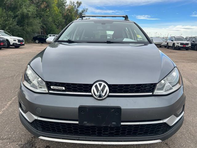 Used 2017 Volkswagen Golf Alltrack SE AWD/4WD image 8
