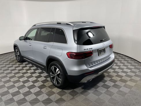New 2026 Mercedes-Benz GLB 250 image 3