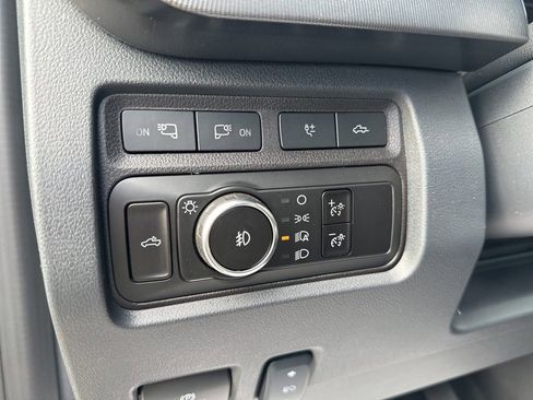 Used 2024 Ford F250 Platinum image 17