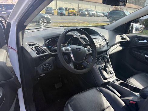 Used 2013 Ford Escape SE image 13