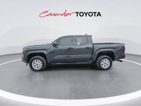 Certified 2025 Toyota Tacoma SR RWD image 5