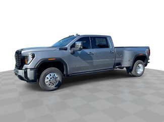 New 2026 GMC Sierra 3500 Denali Ultimate AWD/4WD video 1