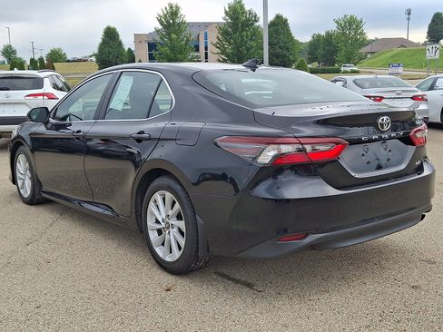 Used 2024 Toyota Camry LE w/ Convenience Package FWD image 4