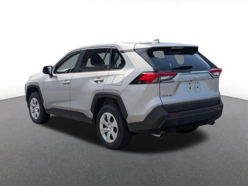 Used 2023 Toyota RAV4 LE image 5