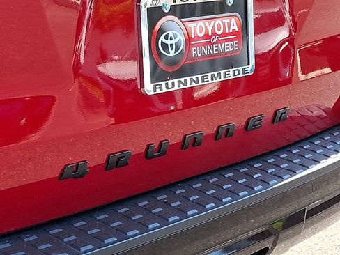 Used 2025 Toyota 4Runner TRD Sport AWD/4WD image 30