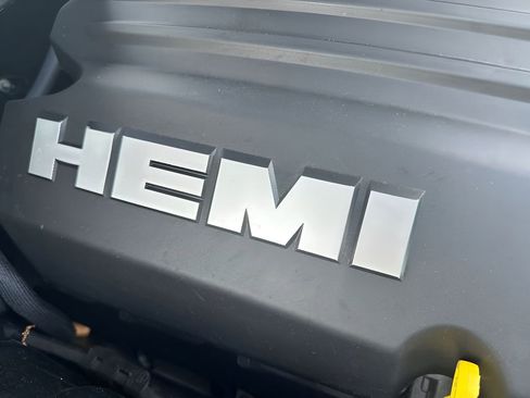 Used 2023 Dodge Challenger R/T w/ Plus Package image 27