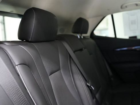 Used 2023 Buick Envision Essence image 18