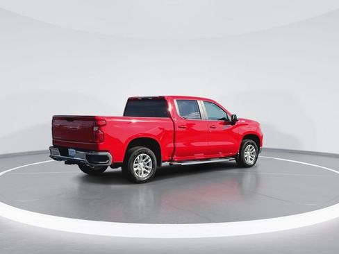 Used 2024 Chevrolet Silverado 1500 LT AWD/4WD image 8