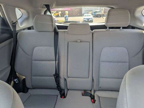 Used 2016 Hyundai Tucson SE image 16