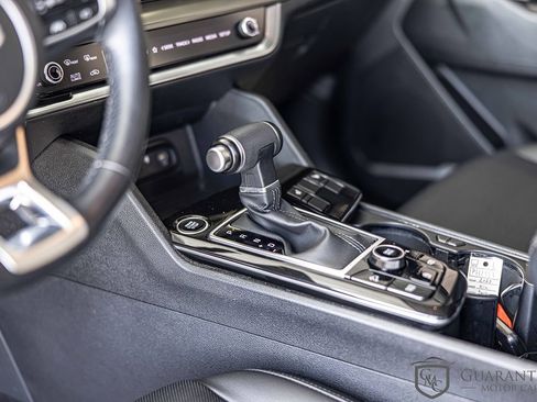 Used 2023 Kia Sportage EX image 20
