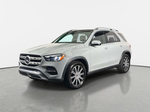 Used 2025 Mercedes-Benz GLE 350 4MATIC image 7
