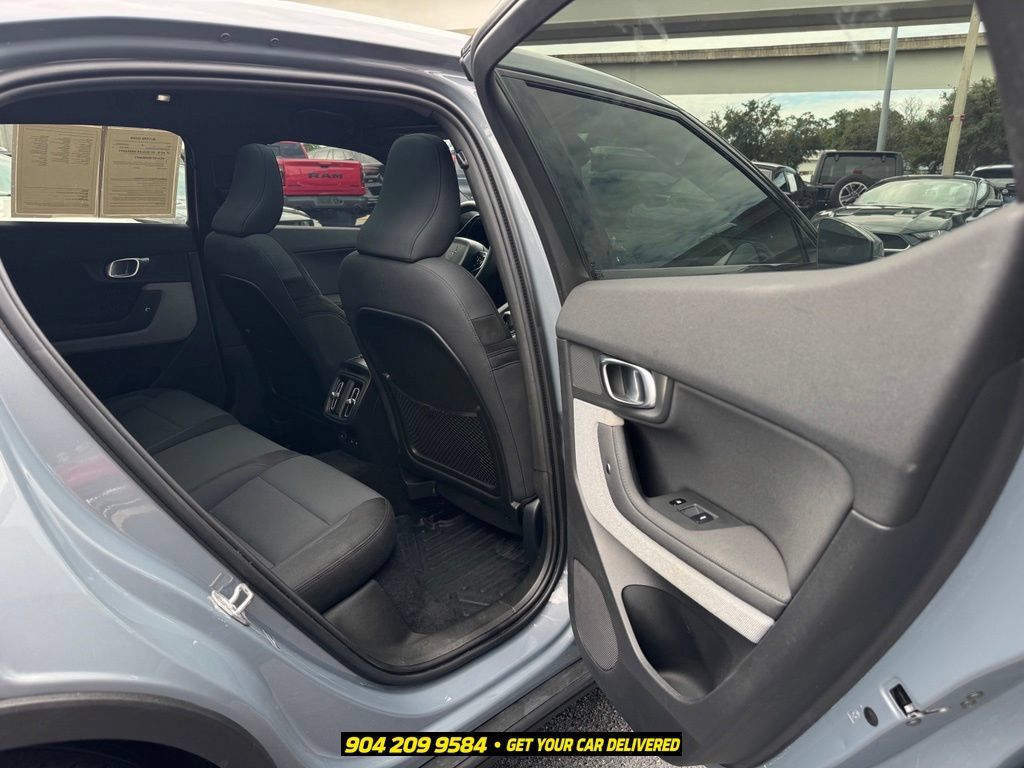 Used 2022 Polestar Polestar 2 w/ Plus Package AWD/4WD image 31